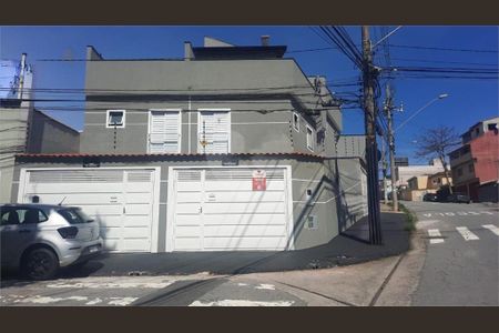 Casa à venda com 94m², 2 quartos e 2 vagas