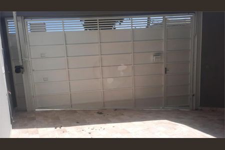 Casa à venda com 2 quartos, 94m² em Utinga, Santo André