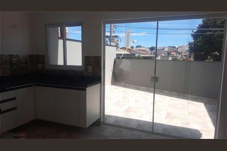 Casa à venda com 2 quartos, 94m² em Utinga, Santo André