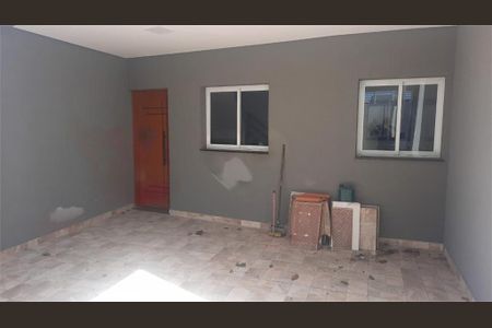Casa à venda com 2 quartos, 94m² em Utinga, Santo André