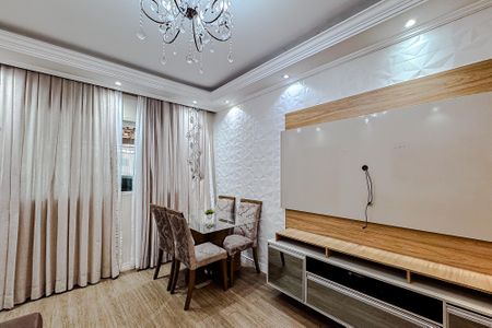 Sala de casa à venda com 3 quartos, 180m² em Vila Canero, São Paulo