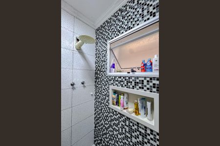 Casa à venda com 180m², 3 quartos e 2 vagasBanheiro