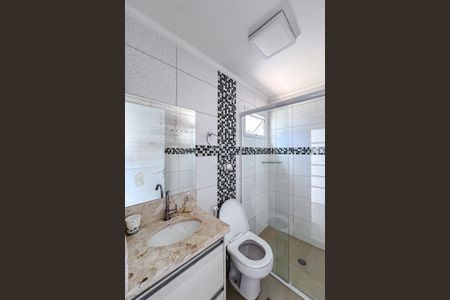 Casa à venda com 180m², 3 quartos e 2 vagasBanheiro 2