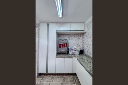 Casa à venda com 180m², 3 quartos e 2 vagasÁrea de Serviço