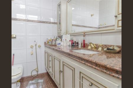 Apartamento à venda com 198m², 3 quartos e 2 vagas