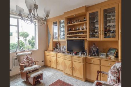 Apartamento à venda com 198m², 3 quartos e 2 vagas