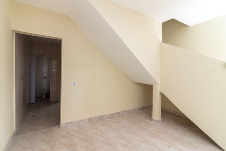 Casa para alugar com 90m², 2 quartos e sem vagaSala
