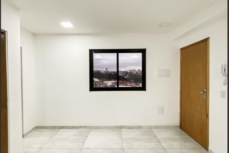 Sala/cozinha de apartamento para alugar com 1 quarto, 30m² em Penha de França, São Paulo