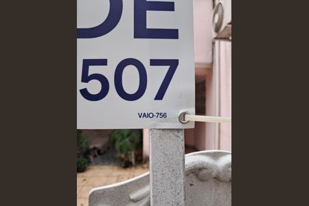 Casa à venda com 156m², 3 quartos e 1 vaga Casa à venda com 156m², 3 quartos e 1 vagaPlaquinha