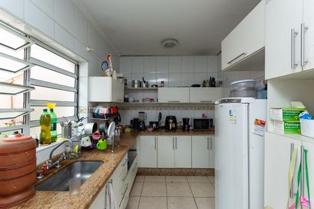 Casa à venda com 156m², 3 quartos e 1 vaga Casa à venda com 156m², 3 quartos e 1 vagaCozinha