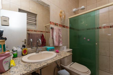 Casa à venda com 156m², 3 quartos e 1 vaga Casa à venda com 156m², 3 quartos e 1 vagaBanheiro Social