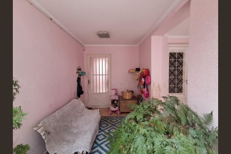 Casa à venda com 156m², 3 quartos e 1 vaga Casa à venda com 156m², 3 quartos e 1 vagaFachada