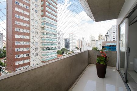 Apartamento à venda com 304m², 4 quartos e 3 vagasVaranda da Sala de Estar e Jantar