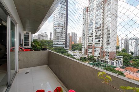 Apartamento à venda com 304m², 4 quartos e 3 vagasVaranda da Sala de Estar e Jantar