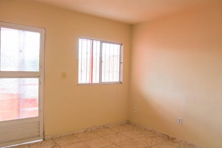 Sala de casa de condomínio para alugar com 2 quartos, 60m² em Quintino Bocaiúva, Rio de Janeiro