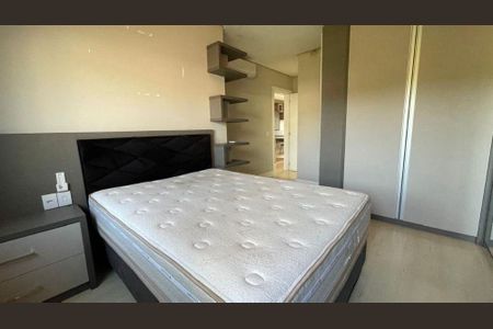 Casa de condomínio para alugar com 180m², 2 quartos e 2 vagasQuarto 2