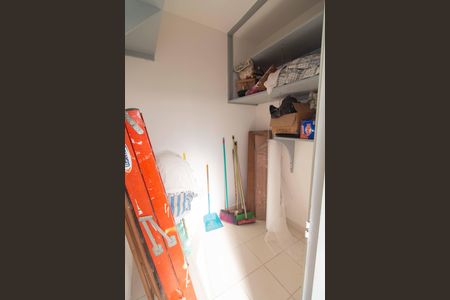 Apartamento à venda com 87m², 2 quartos e 1 vagaÁrea de Serviço