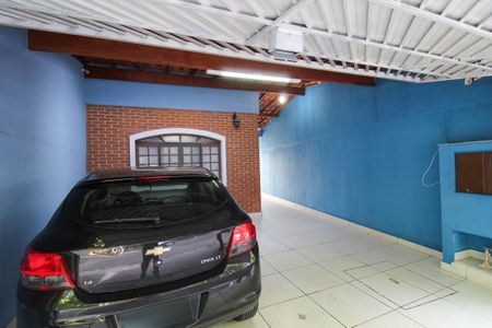 Casa para alugar com 220m², 3 quartos e 2 vagas Casa para alugar com 220m², 3 quartos e 2 vagasGaragem