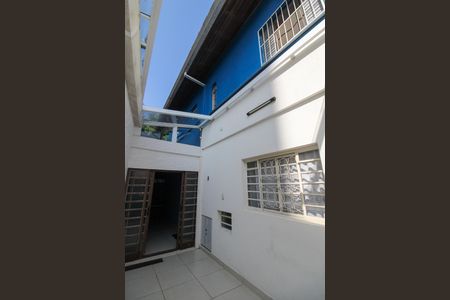 Casa para alugar com 220m², 3 quartos e 2 vagas Casa para alugar com 220m², 3 quartos e 2 vagasQuintal