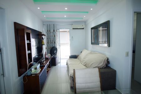 Apartamento à venda com 58m², 2 quartos e 1 vagaSala