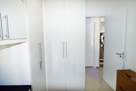 Apartamento à venda com 58m², 2 quartos e 1 vagaQuarto 2