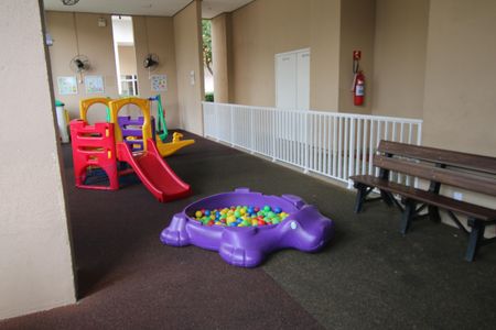 Apartamento à venda com 58m², 2 quartos e 1 vagaÁrea comum - Playground