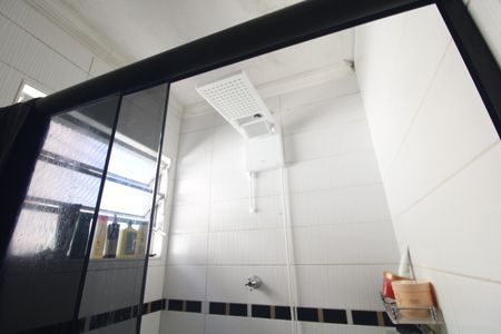 Casa à venda com 165m², 3 quartos e 2 vagasBanheiro da suíte 1