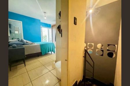 Foto 16 de casa à venda com 2 quartos, 97m² em Vila Chuca, São Paulo