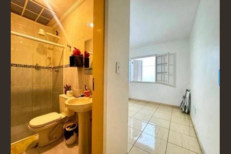 Foto 13 de casa à venda com 2 quartos, 97m² em Vila Chuca, São Paulo