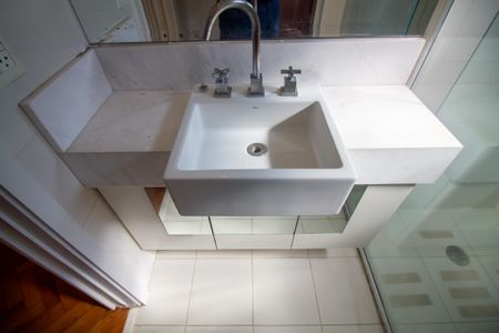Apartamento para alugar com 360m², 4 quartos e 2 vagasBanheiro da Suíte