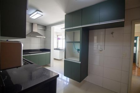 Apartamento para alugar com 360m², 4 quartos e 2 vagasCopa / Cozinha