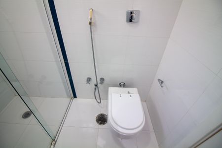 Apartamento para alugar com 360m², 4 quartos e 2 vagasBanheiro 1