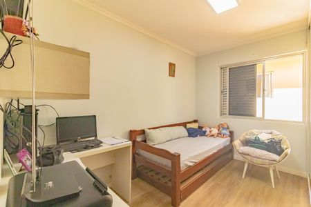 Casa à venda com 228m², 5 quartos e 2 vagasQuarto 3