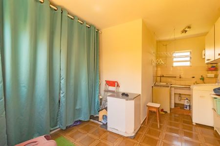 Casa à venda com 228m², 5 quartos e 2 vagasÁrea de serviço