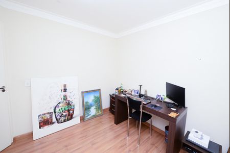 Apartamento à venda com 77m², 3 quartos e 1 vaga Apartamento à venda com 77m², 3 quartos e 1 vagaQuarto 2