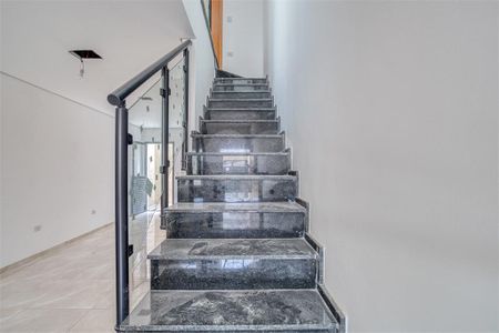 Casa à venda com 3 quartos, 92m² em Campininha, São Paulo