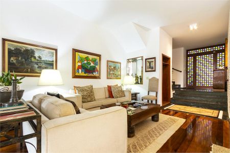 Casa à venda com 3 quartos, 310m² em Brooklin, São Paulo