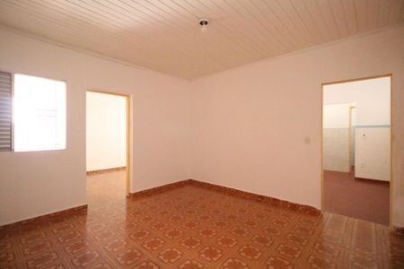 Casa para alugar com 35m², 1 quarto e sem vaga Casa para alugar com 35m², 1 quarto e sem vagaQuarto