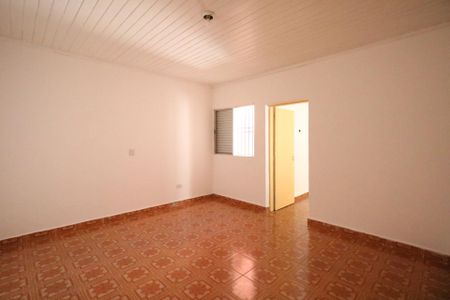 Casa para alugar com 35m², 1 quarto e sem vaga Casa para alugar com 35m², 1 quarto e sem vagaQuarto