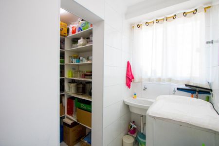 Apartamento à venda com 62m², 2 quartos e 2 vagasÁrea de serviço