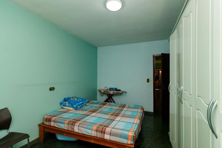 Casa à venda com 164m², 3 quartos e 2 vagasQuarto