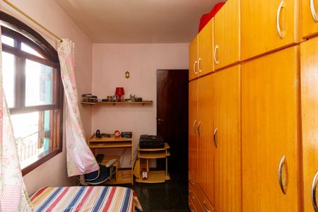 Casa à venda com 164m², 3 quartos e 2 vagasQuarto 2