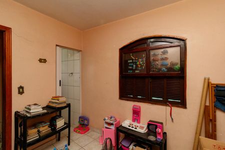 Casa à venda com 164m², 3 quartos e 2 vagasEdícula 