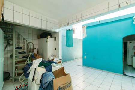 Casa à venda com 164m², 3 quartos e 2 vagasÁrea Externa e Área de Serviço