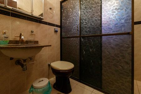 Casa à venda com 164m², 3 quartos e 2 vagasBanheiro da Suíte