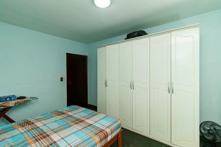 Casa à venda com 164m², 3 quartos e 2 vagasQuarto