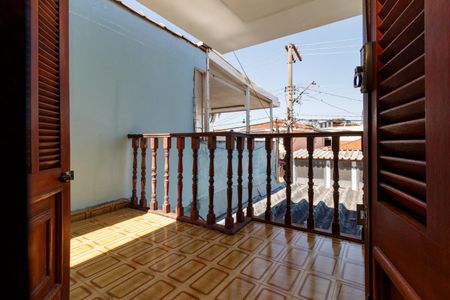 Casa à venda com 164m², 3 quartos e 2 vagasSuíte - Varanda