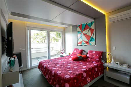 Casa à venda com 3 quartos, 394m² em Campo Belo, São Paulo
