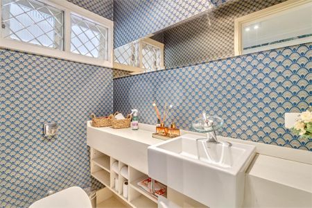 Casa à venda com 4 quartos, 373m² em Vila Campo Grande, São Paulo