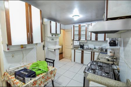 Apartamento à venda com 120m², 3 quartos e 1 vagaCozinha
